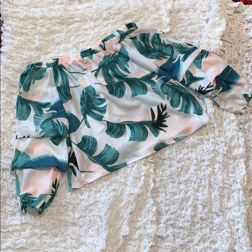 Palm tree printed off the shoulder top